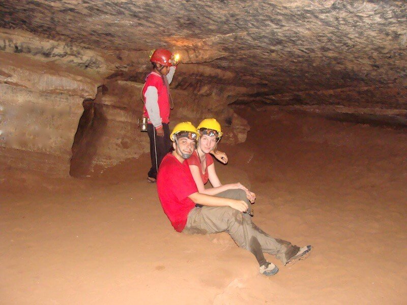 François, claustrophobe sur les bords, m'a suivi dans une grotte à Torotoro (Bolivie, 2009)