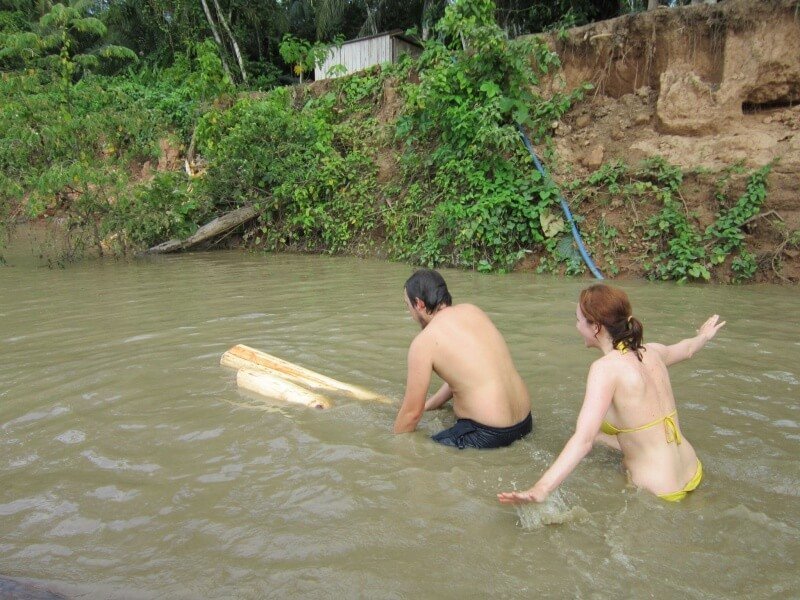 A deux sur le radeau ! (Rio Madre de Dios, Pérou)