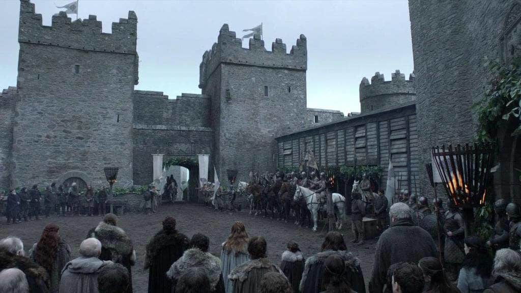 décors, Game of Thrones, Irlande du Nord, Trone de Fer, Northern Ireland, Irlande, Ireland, G.R.R Martin, série, livre, fantaisie, fantastique, coulisse, tournage, Winterfell, royaume du Nord, Nord