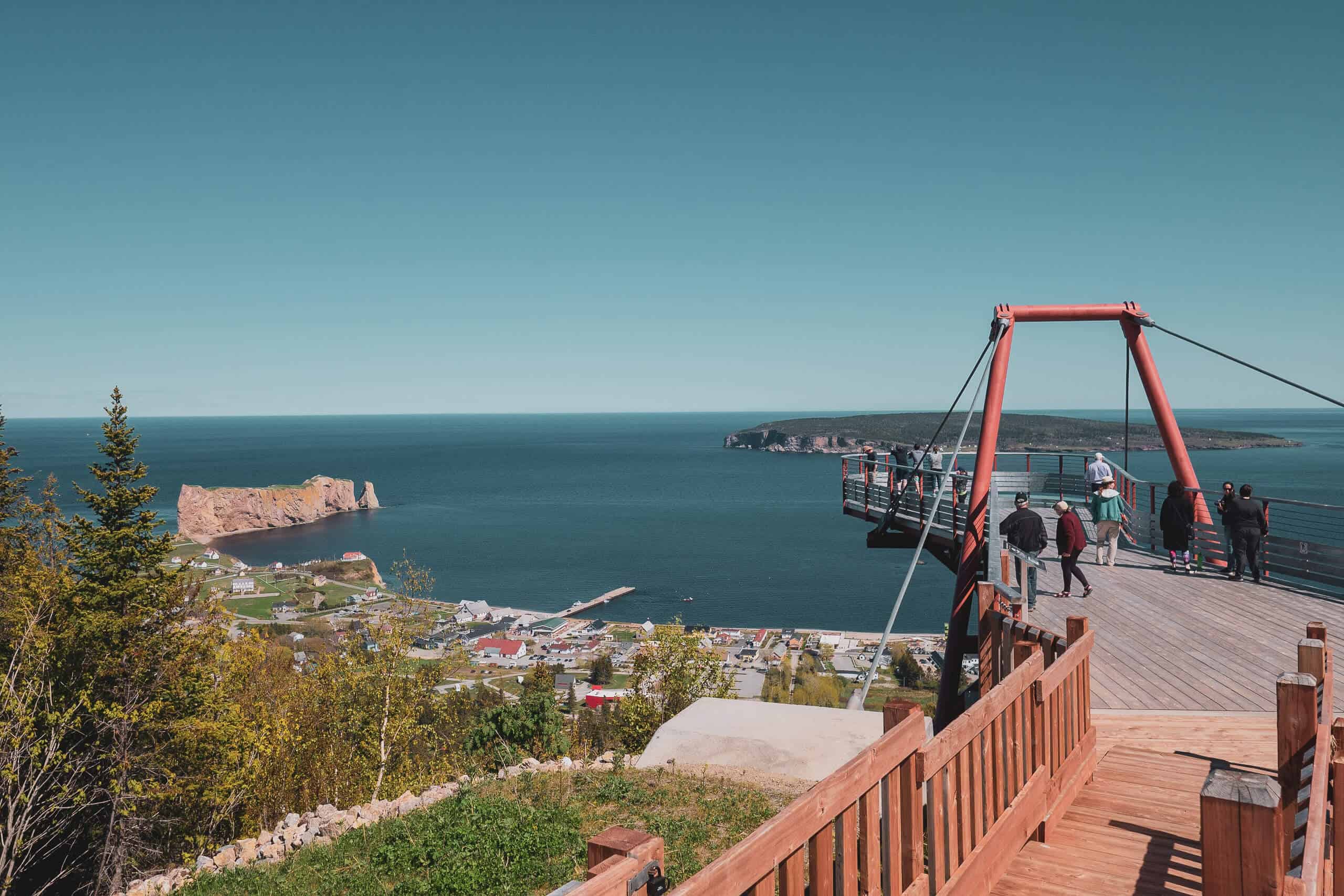 Québec, Canada, Québec Maritime, Gaspésie, route des phares, circuit, phare, mer, parcs, Géoparc de Percé, parc national de l’île-Bonaventure-et-du-Rocher-Percé, Rocher Percé