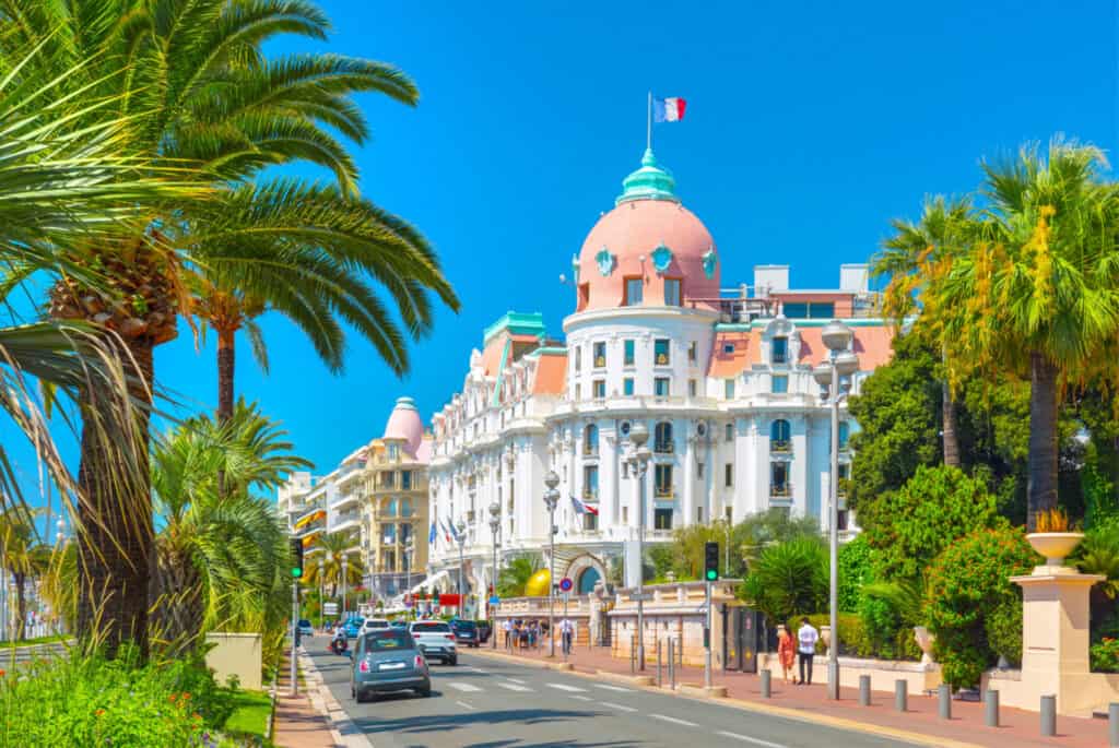 nice sud de la france où partir au soleil en avril