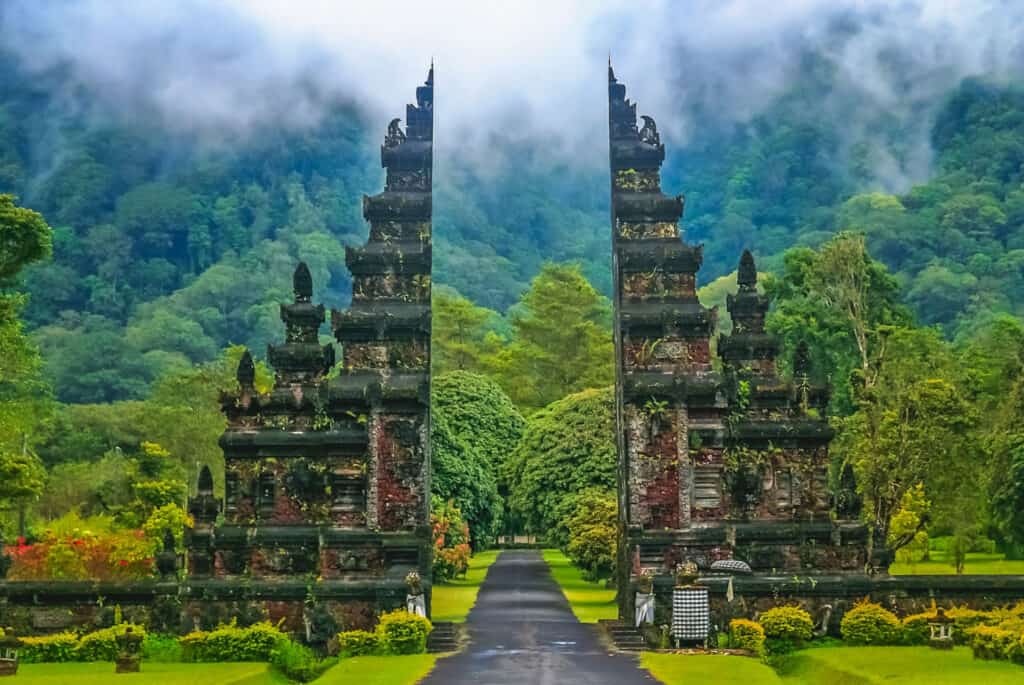 porte temple hindou bali