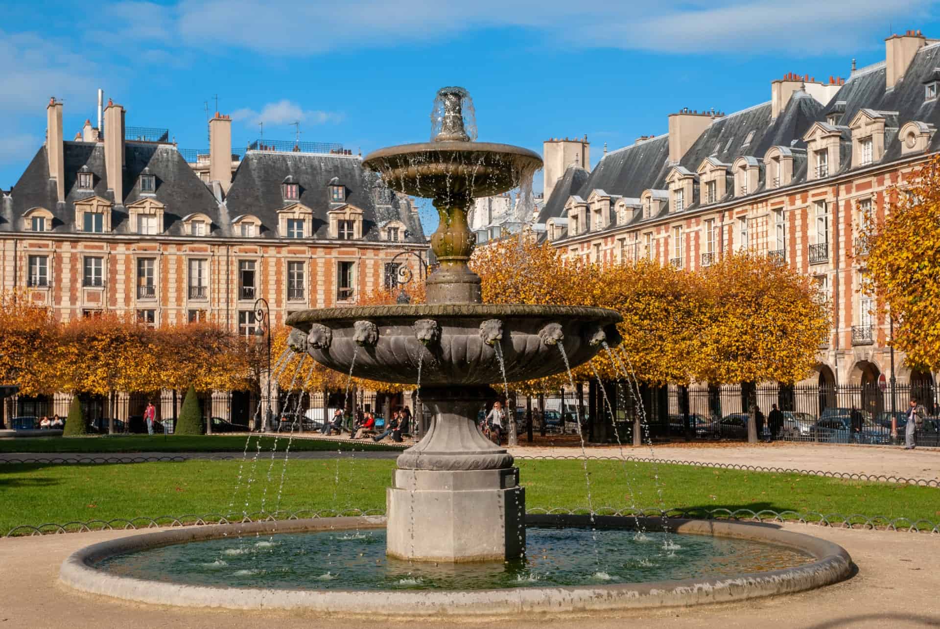 place des vosges marais