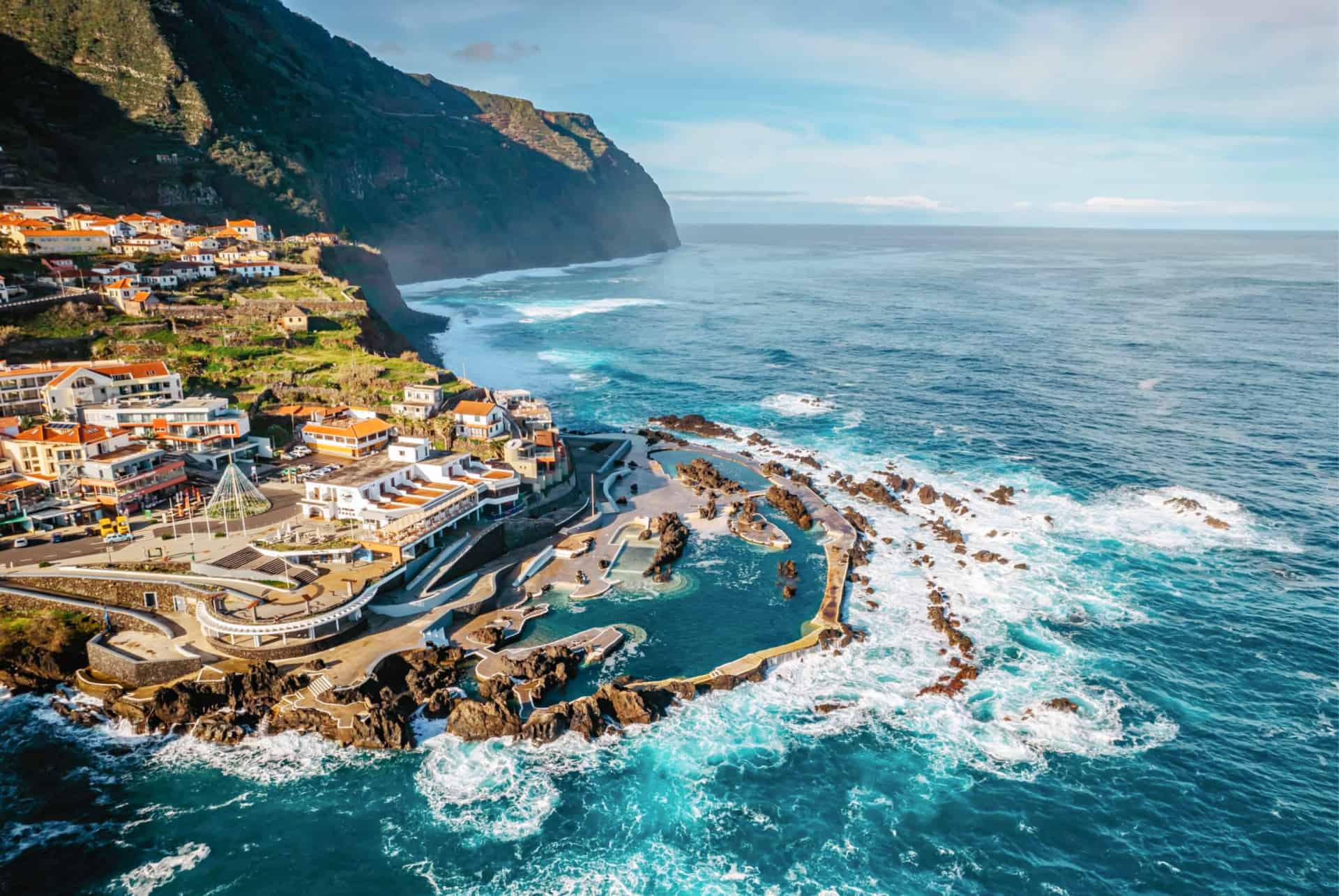 dormir a porto moniz madere