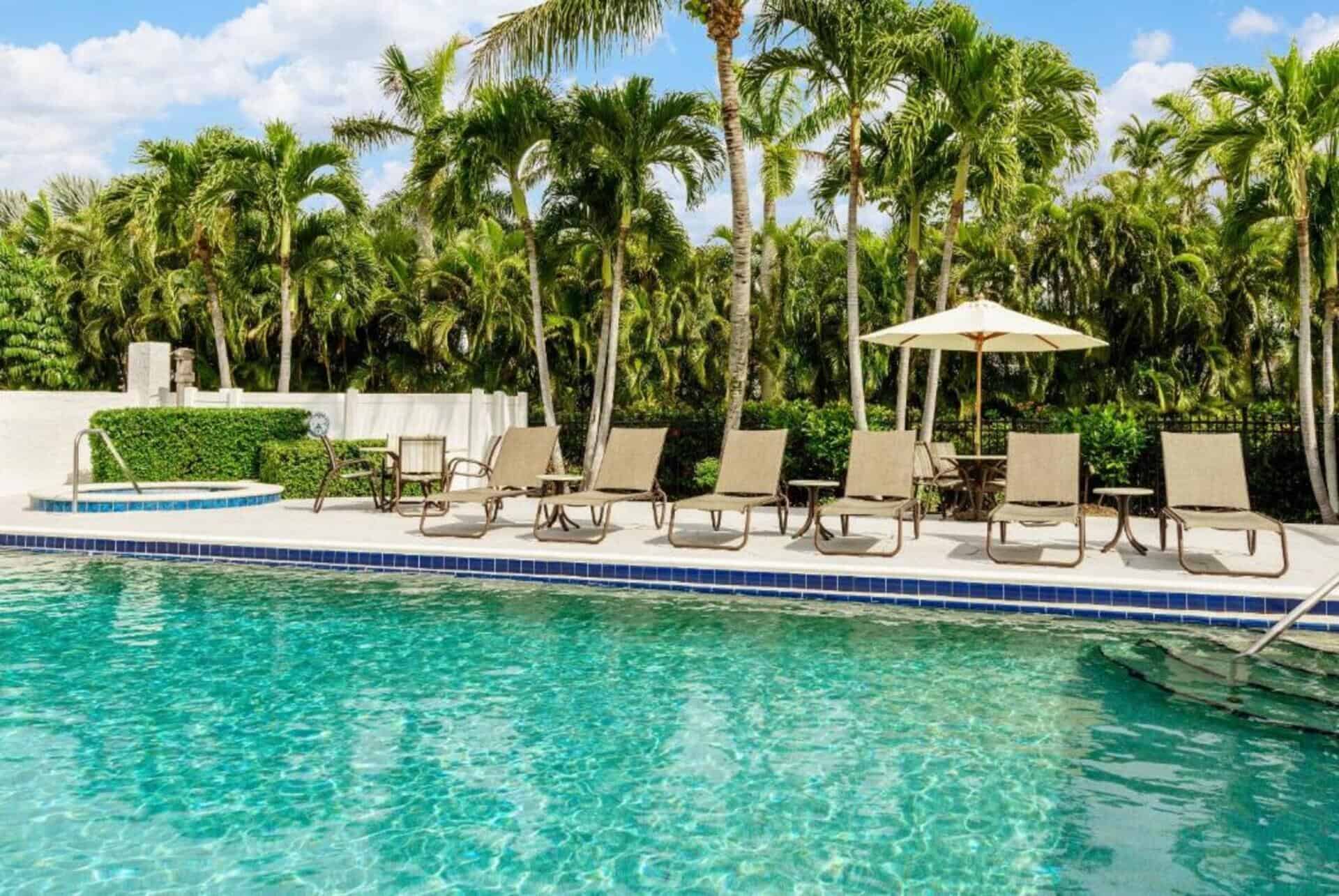 olde marco island inn piscine