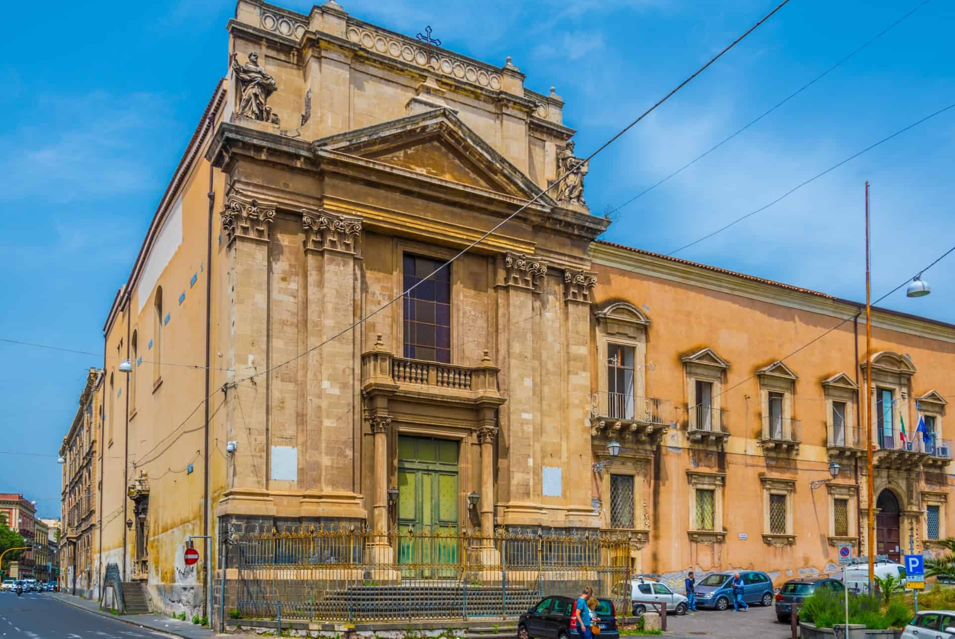 catania chiesa di san domenico