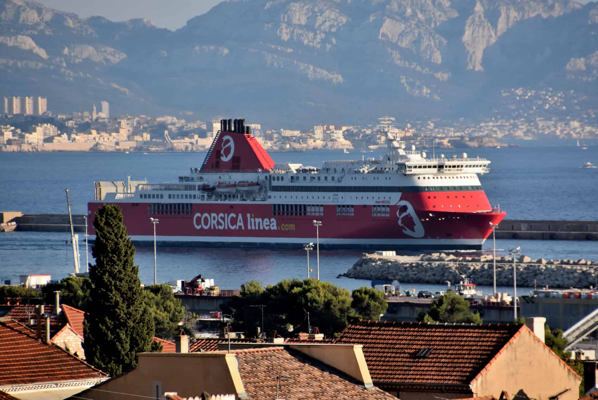 corsica linea ferry pour la corse