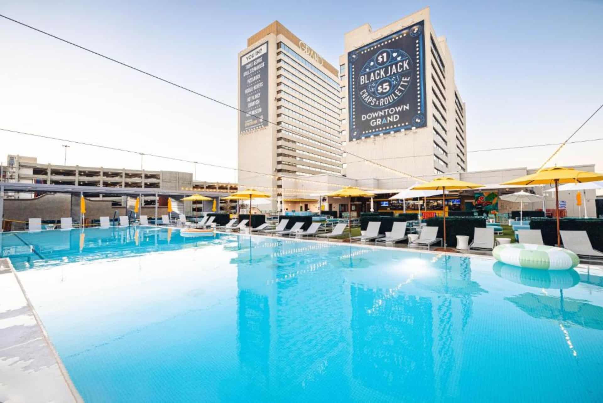 downtown grand hotel las vegas