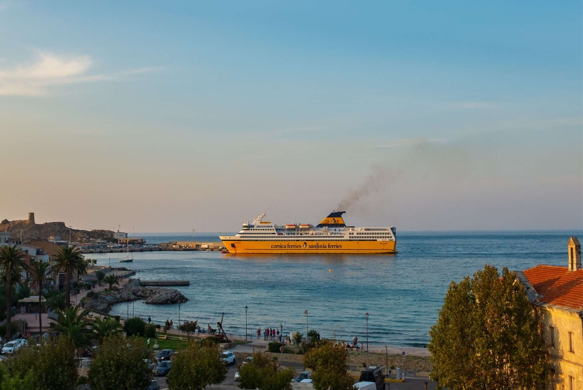 ferry vers la corse