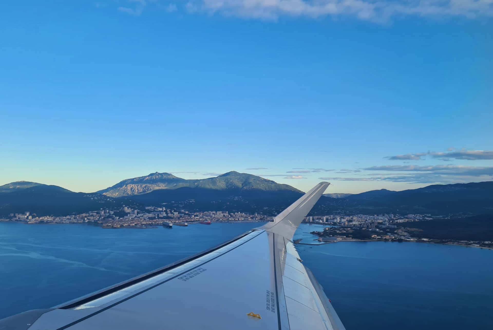 avion pour la corse