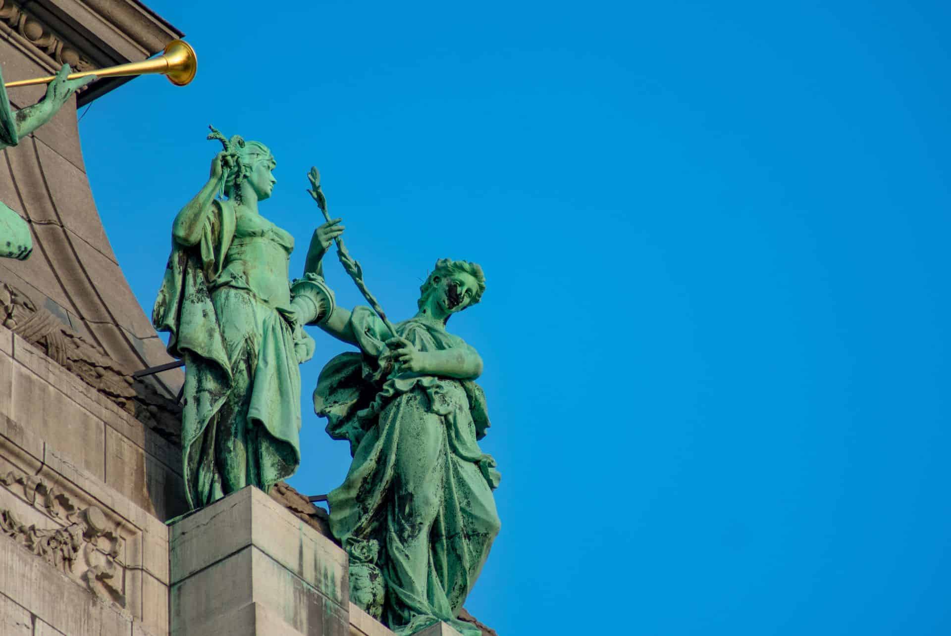 parc du cinquantenaire statue