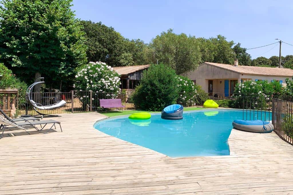 b&b arghjola piscine