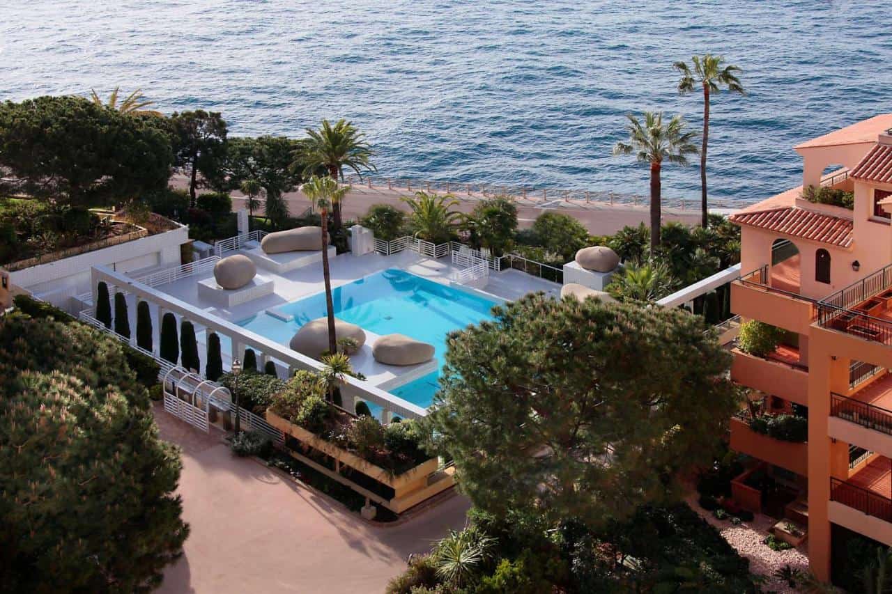 colombus monte carlo piscine