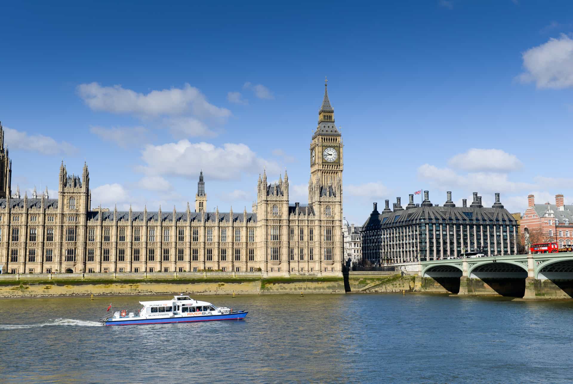 londres en mai croisiere sur la tamise