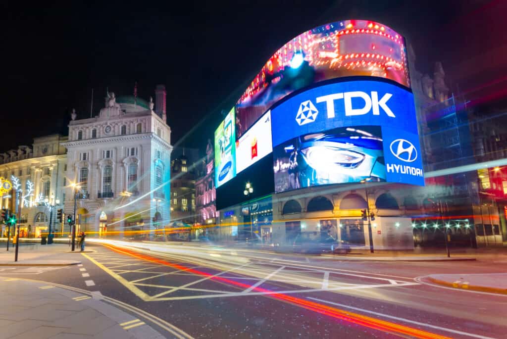 londres en mai piccadilly circus