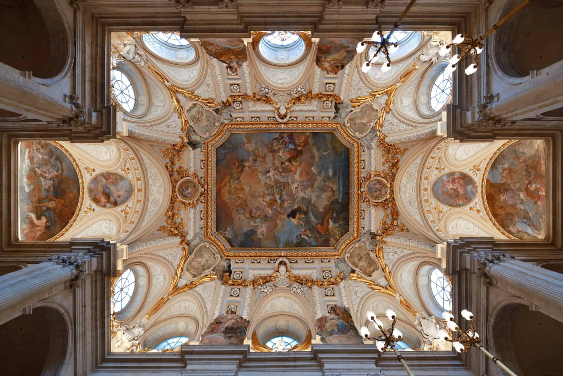 palais royal interieur