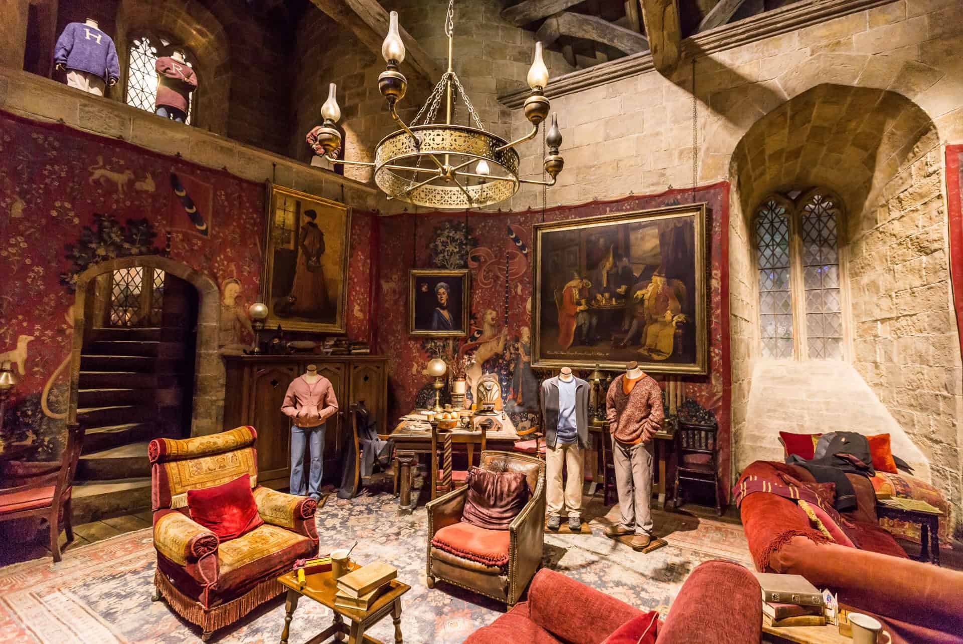 salle commune gryffondor studios harry potter