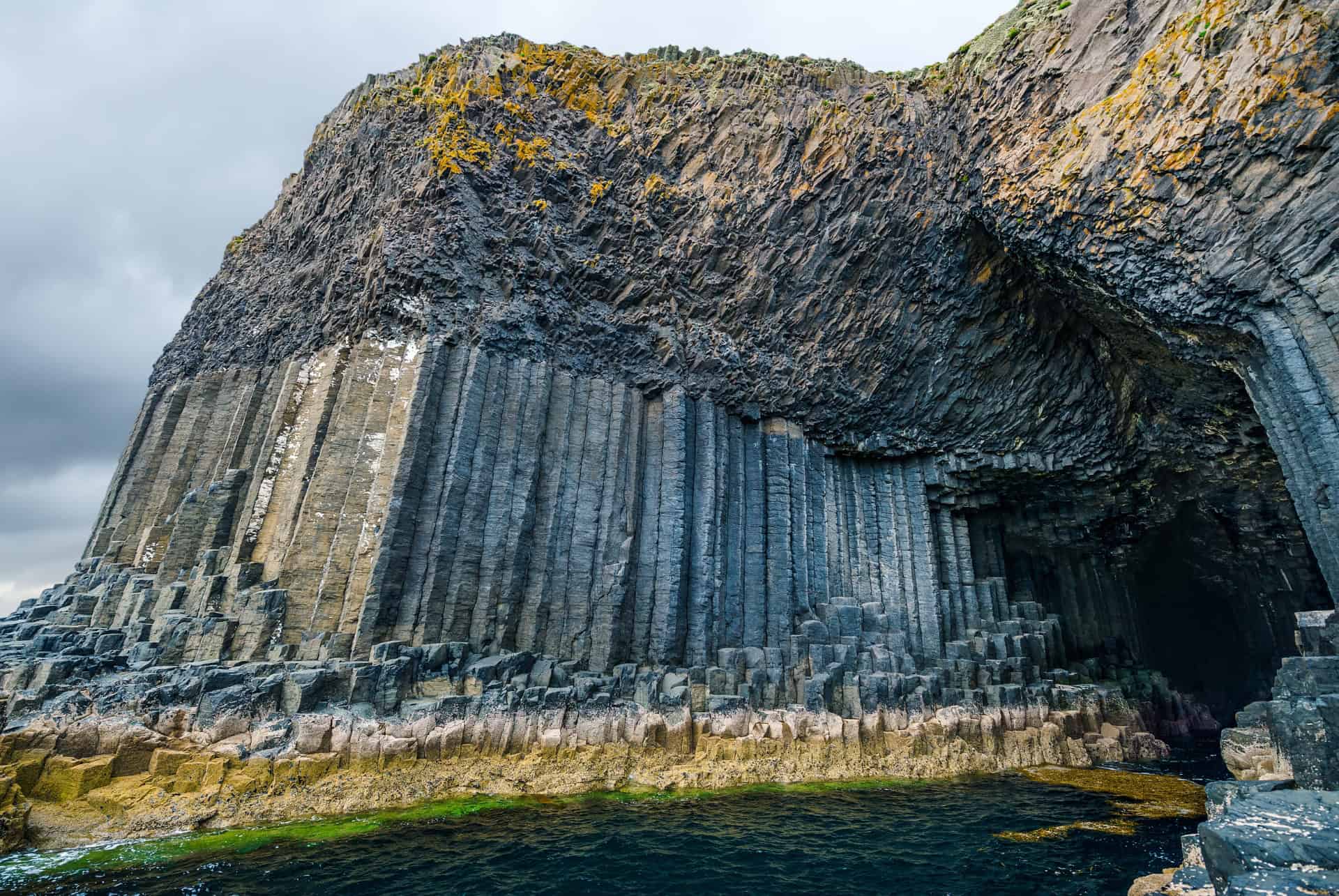 ile de staffa grotte de fingal
