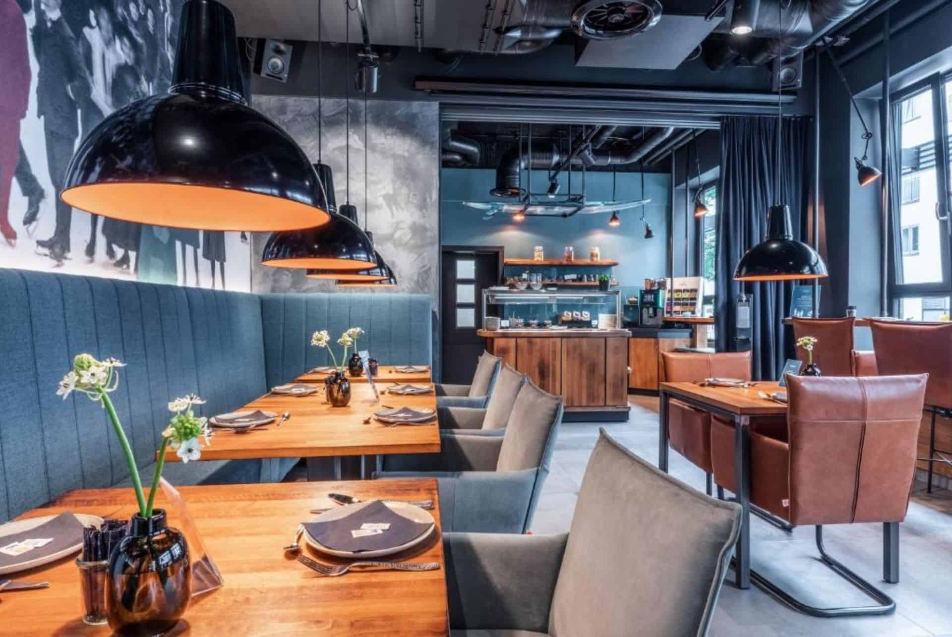 unsolds factory hotel