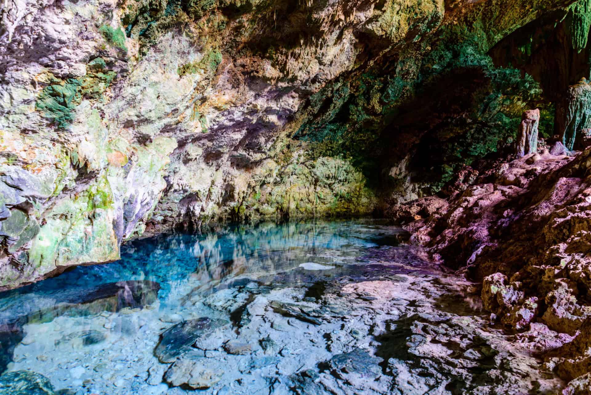 grotte de kuza tanzanie