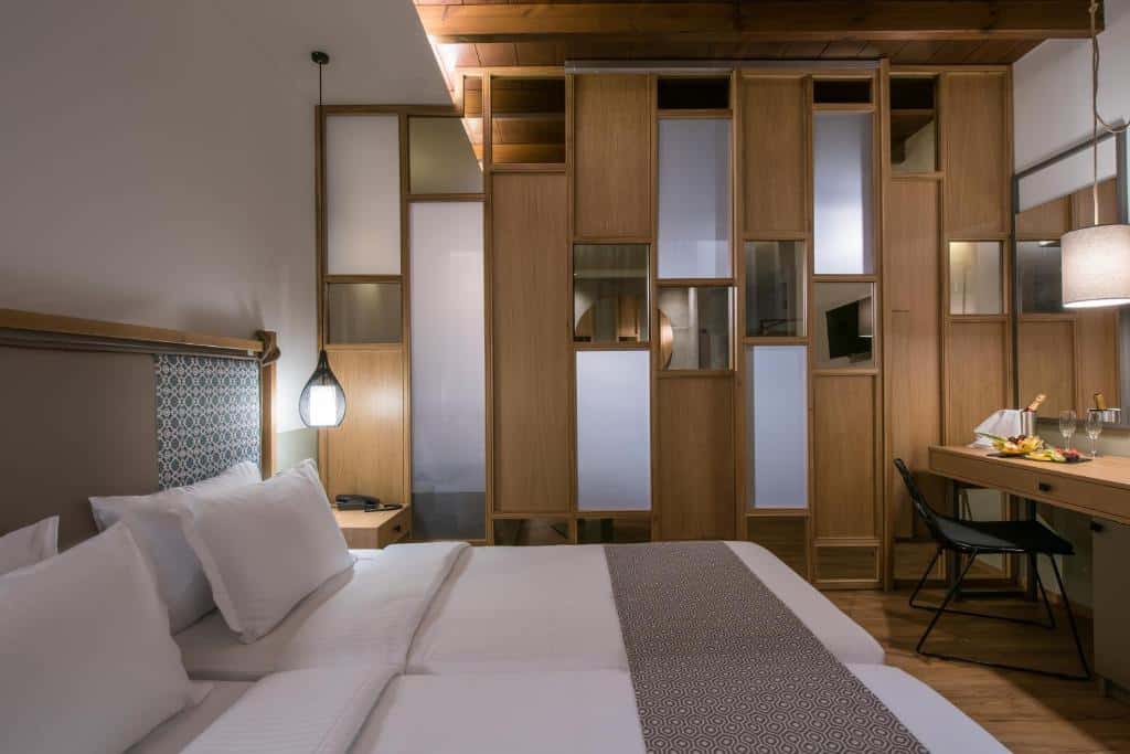 petousis hotel suites dormir heraklion