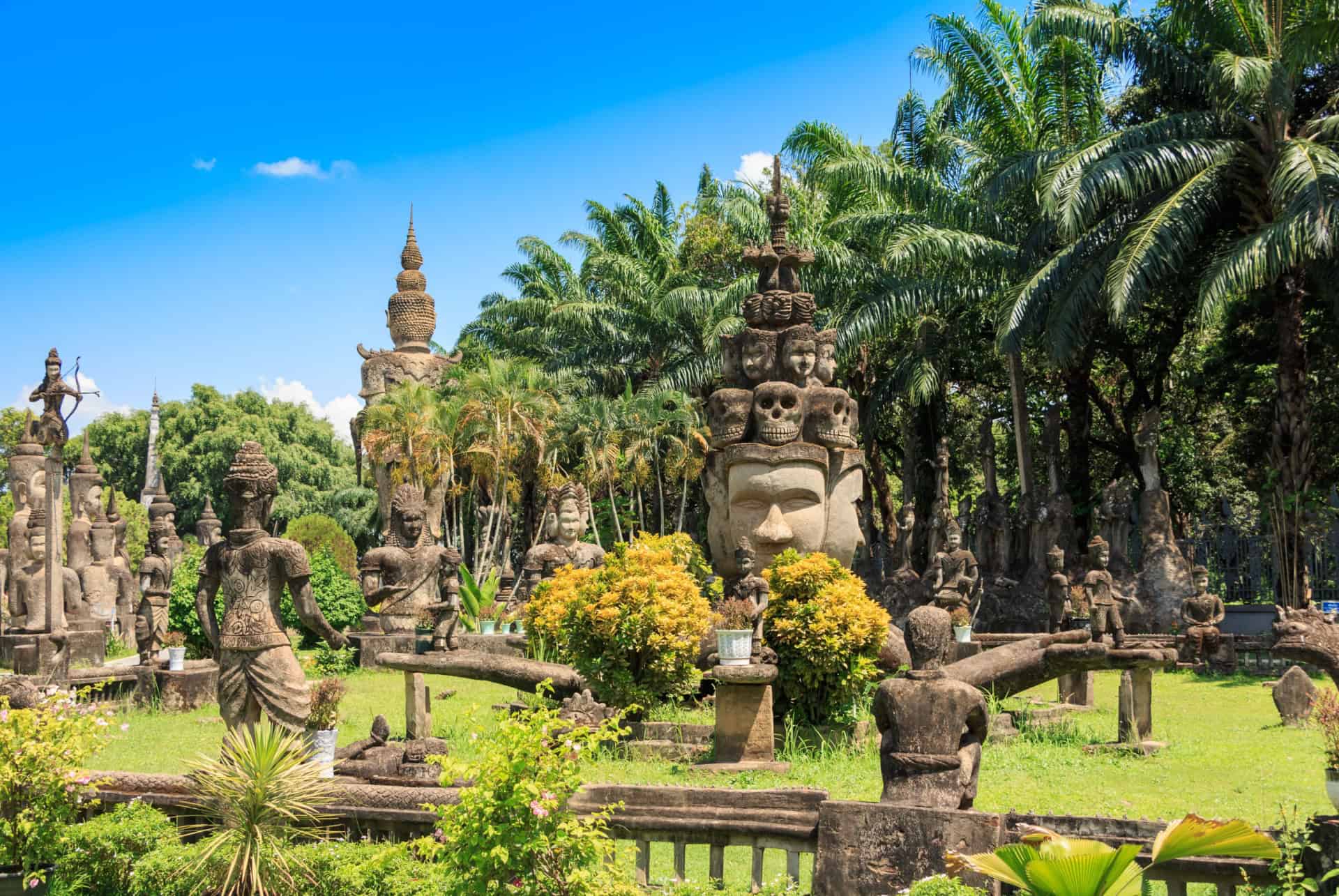 parc de bouddha laos