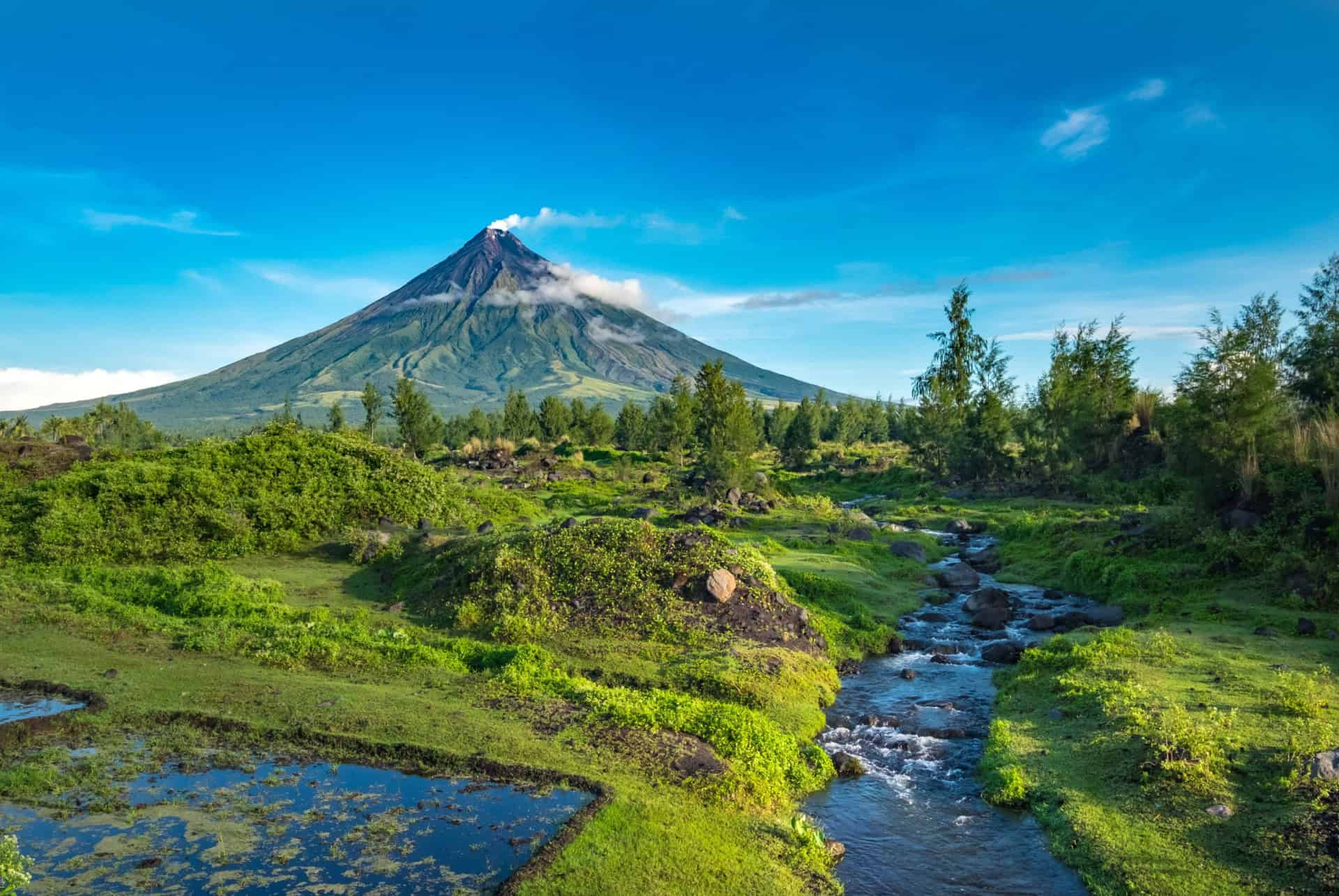 volcan mayon à luçon