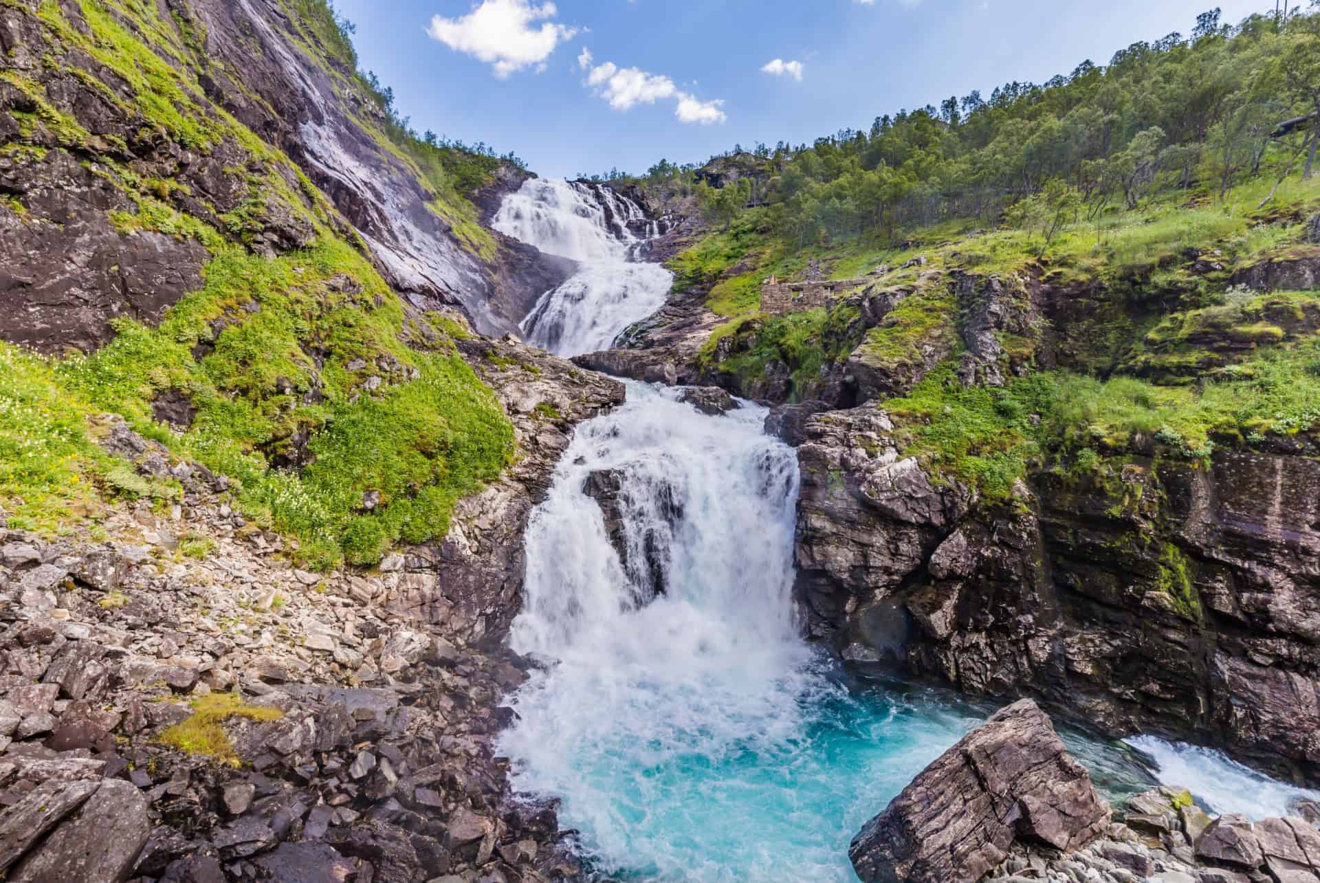 cascade kjosfossen norvege