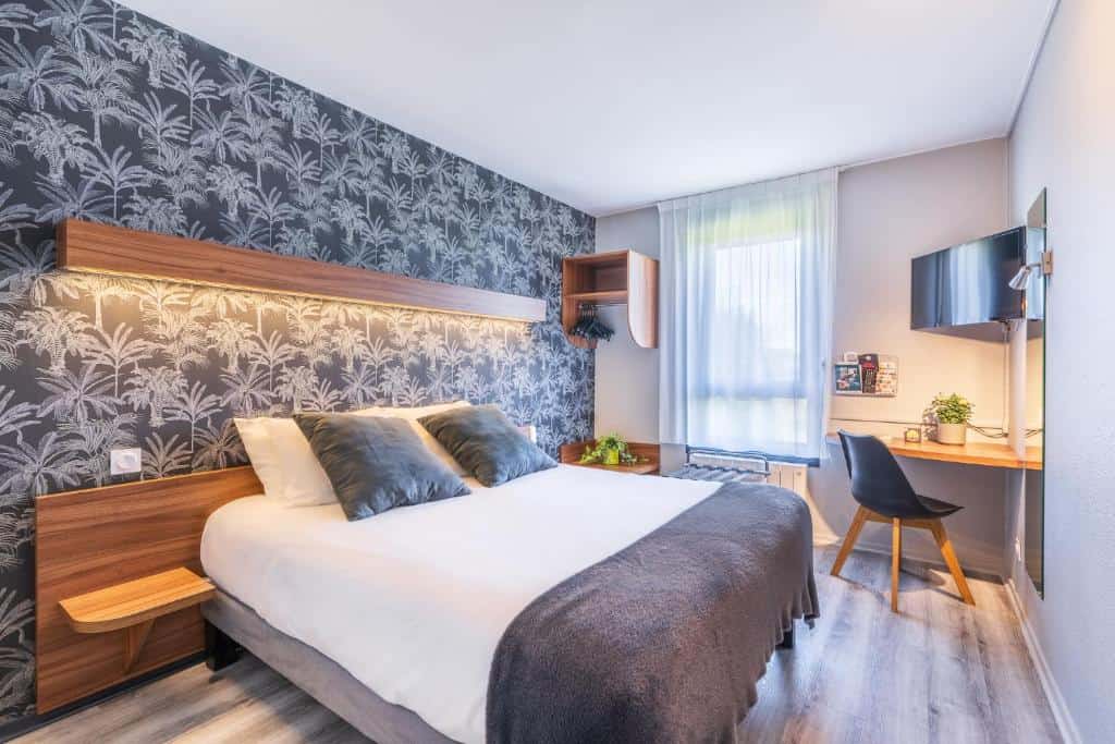 logis hotel restaurant sainte mere
