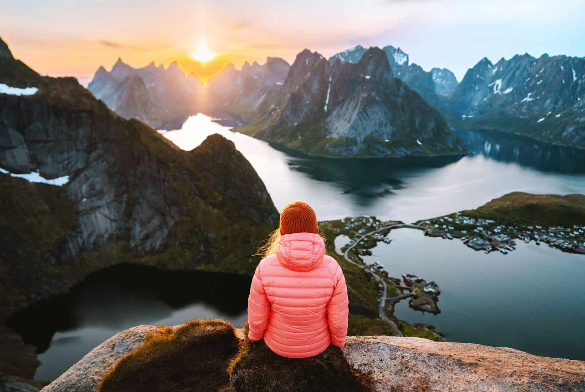 montagne reinebringen reine lofoten norvege