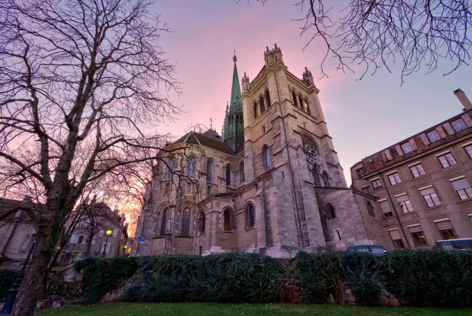 cathedrale saint pierre que faire a geneve