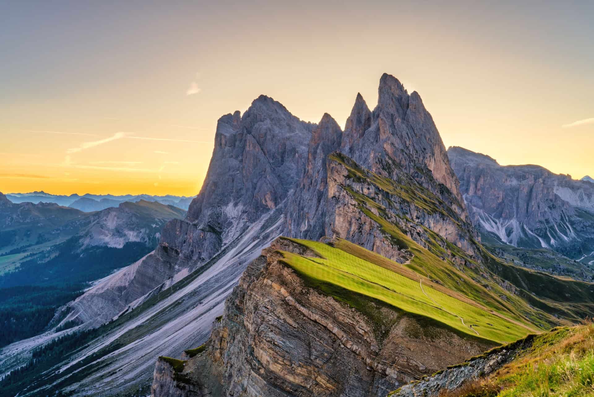 montagne seceda road trip dolomites