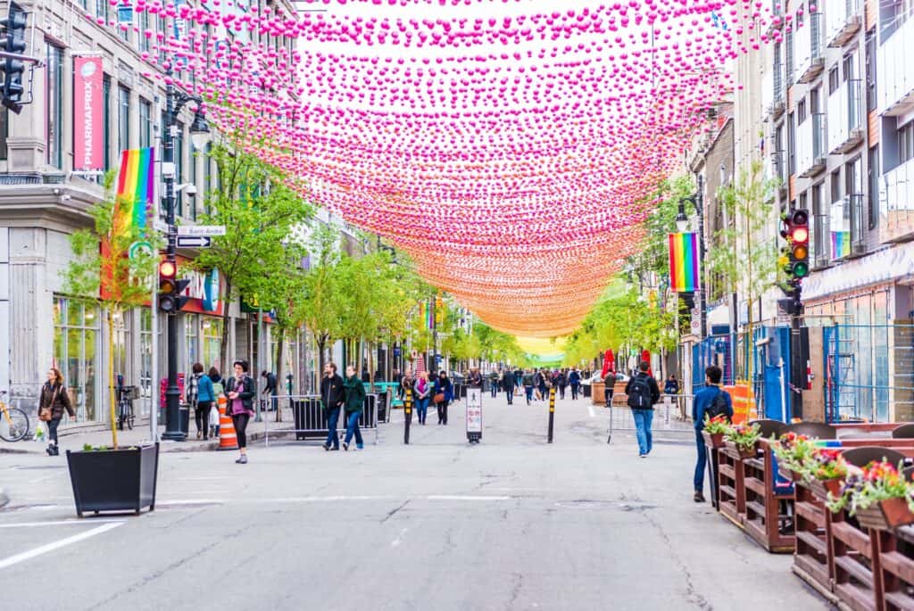 village gai montreal 2 jours