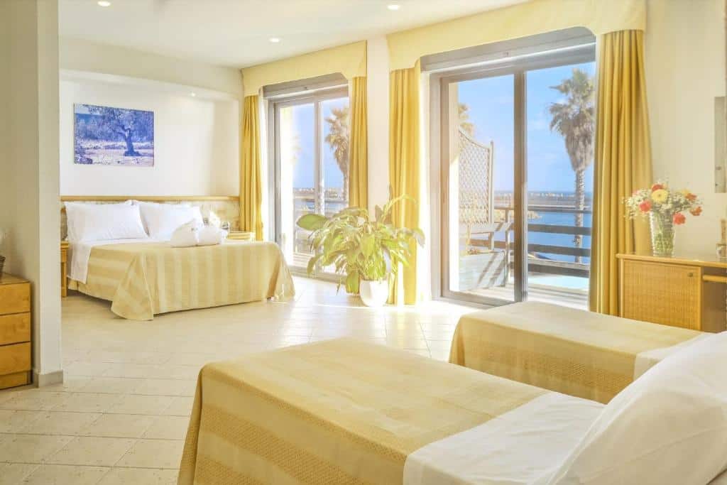 hotel terminal caroli hotels