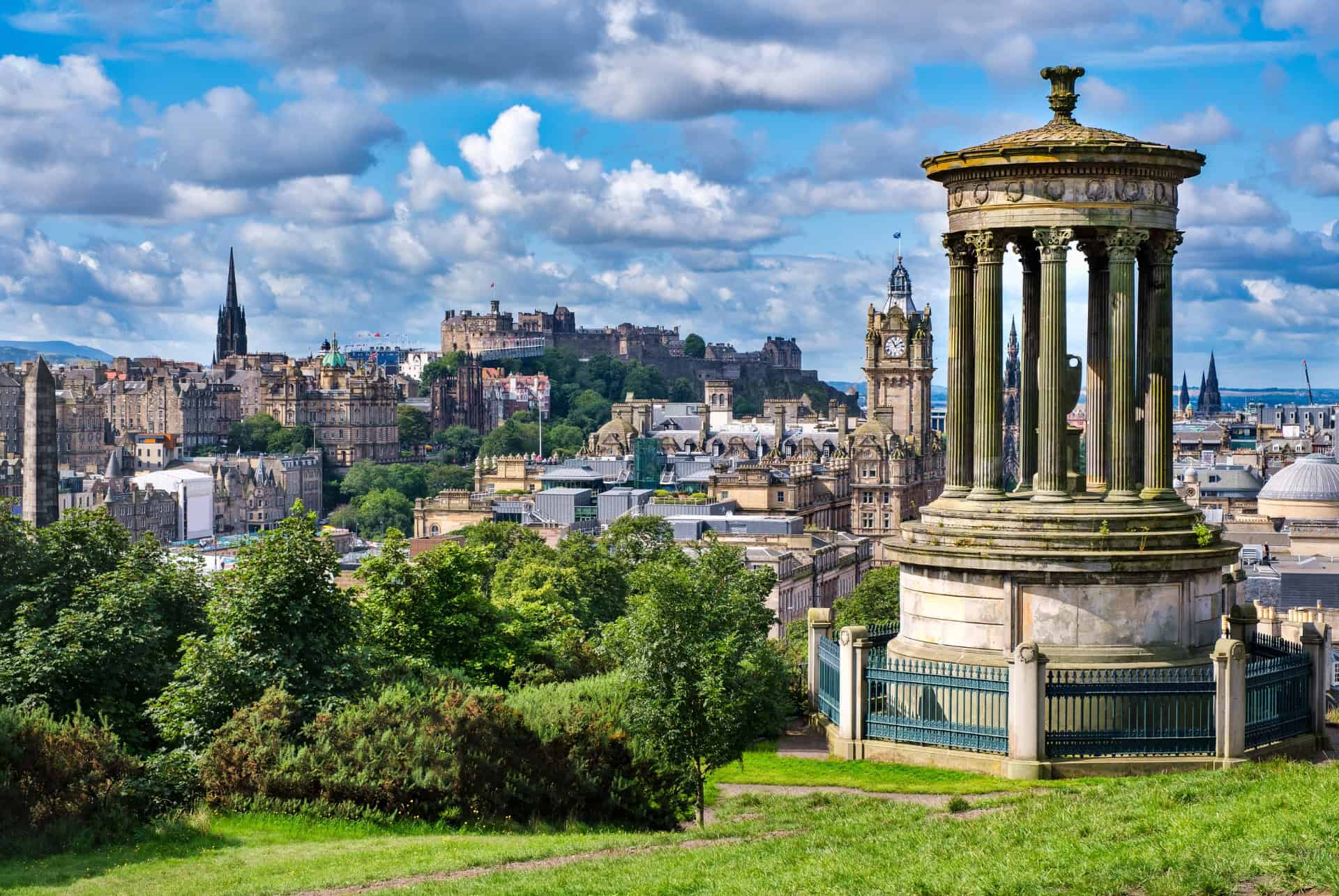 vue sur edimbourg depuis calton hill