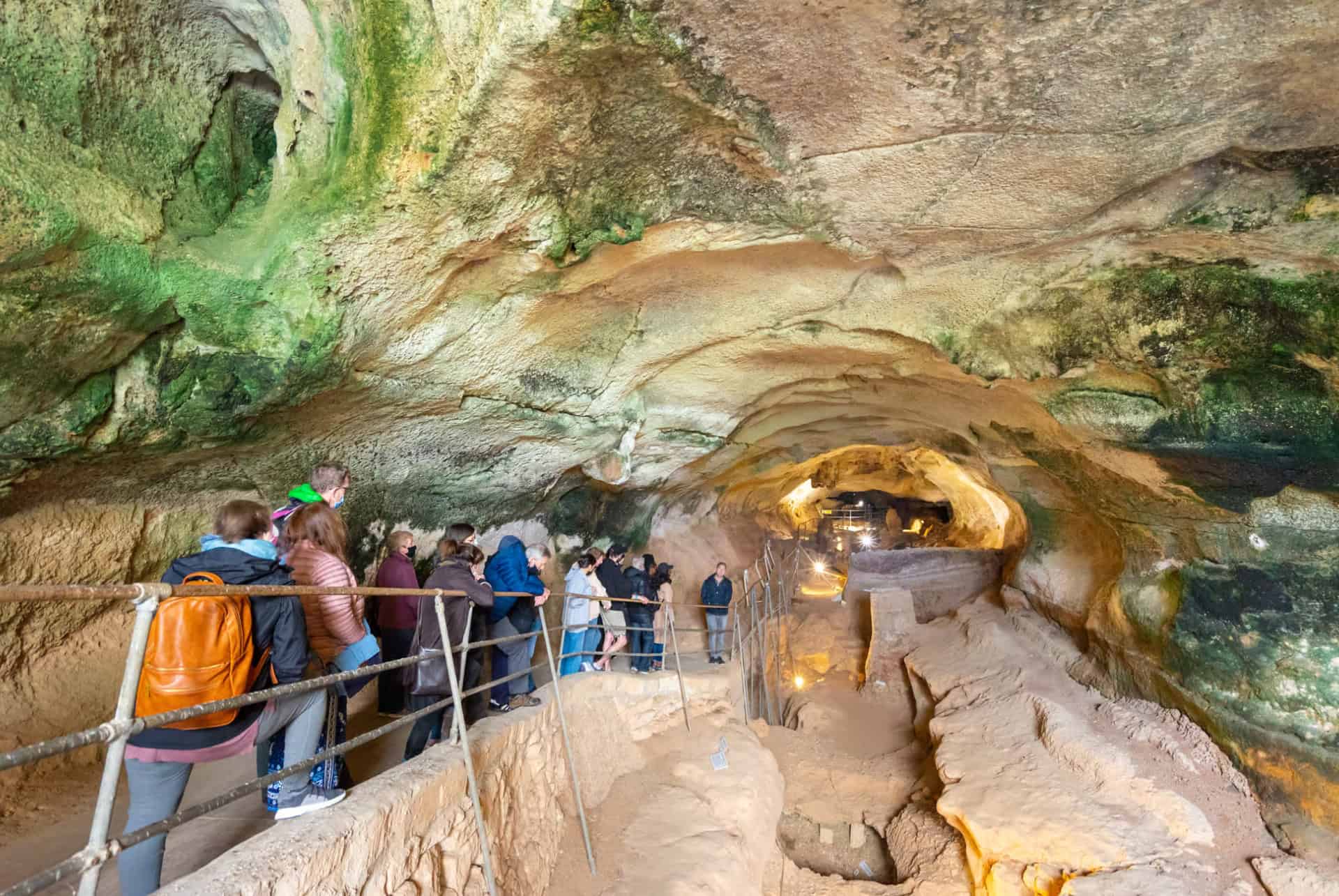 malte en octobre grotte de ghar dalam
