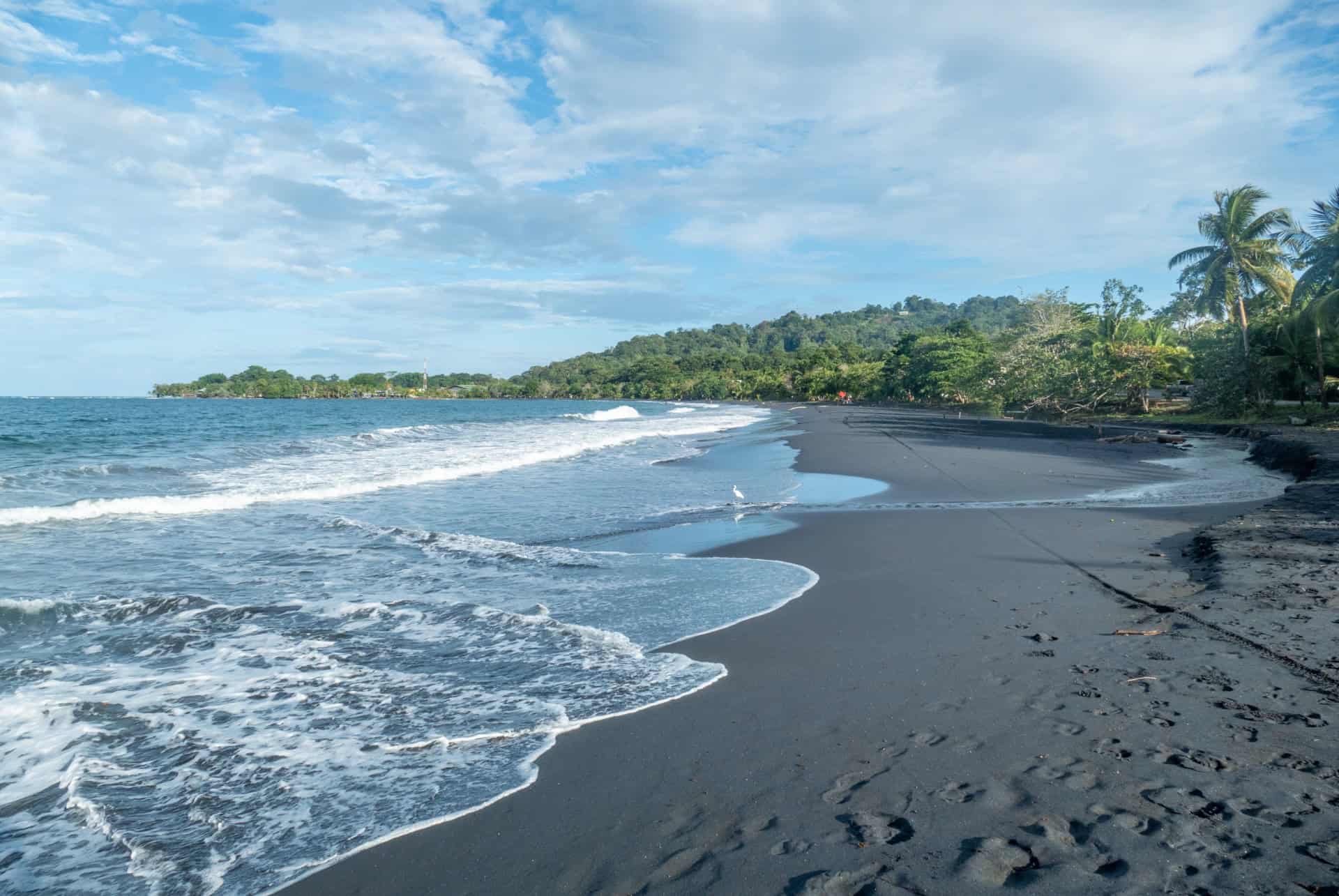 playa pavones costa rica