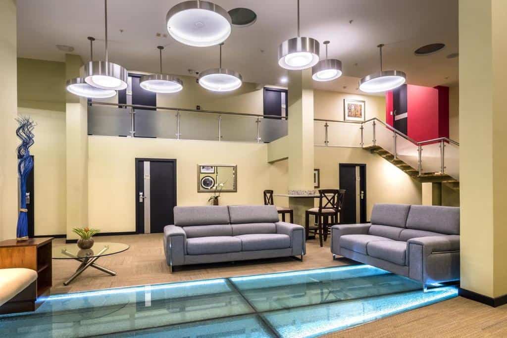 urban green hotel