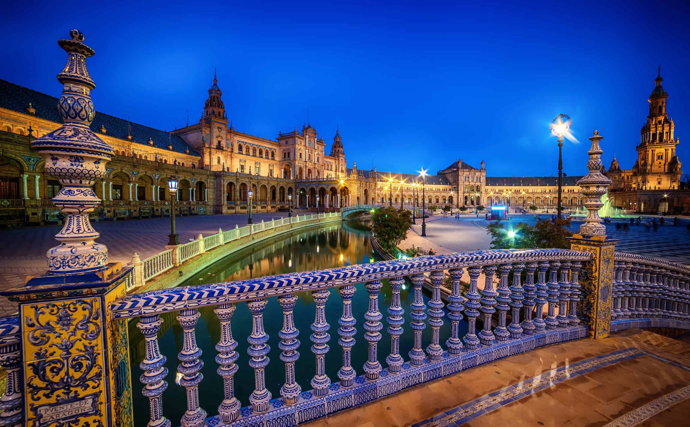 seville nuit